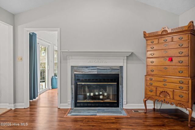 5718 Sloop Court, New Bern, NC 28560