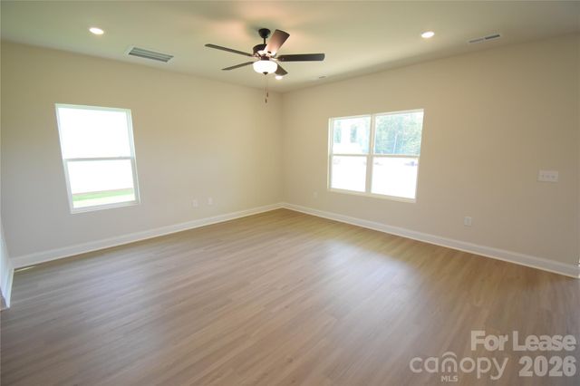 3519 Narrow Lane, Charlotte, NC 28215