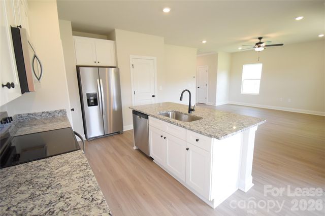 3519 Narrow Lane, Charlotte, NC 28215