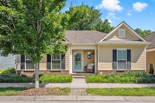 2302 Concord Mill Dr, Smyrna, TN 37167