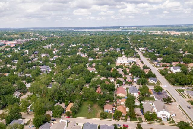 622 Parkview Avenue, Dallas, TX 75223