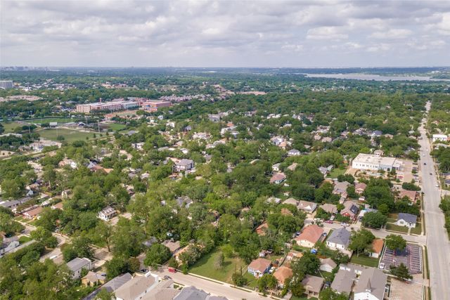 622 Parkview Avenue, Dallas, TX 75223