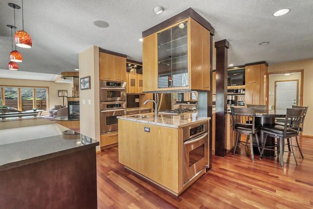 75 Prairiewood Drive S, Fargo, ND 58103