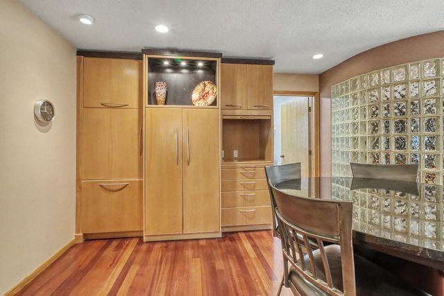 75 Prairiewood Drive S, Fargo, ND 58103