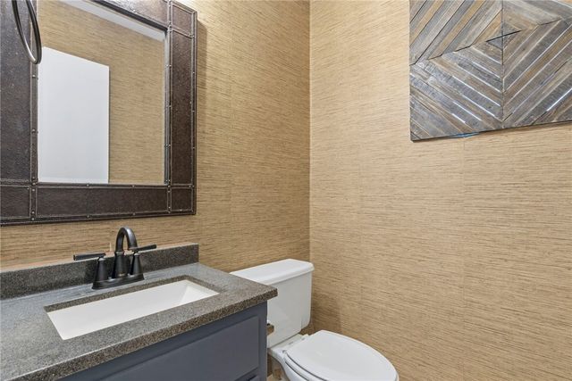 702 Forest View Drive, Prairie Grove, AR 72753