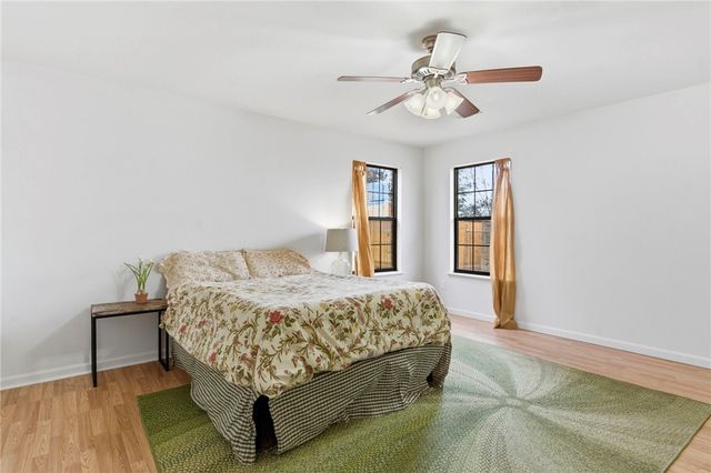 702 Forest View Drive, Prairie Grove, AR 72753