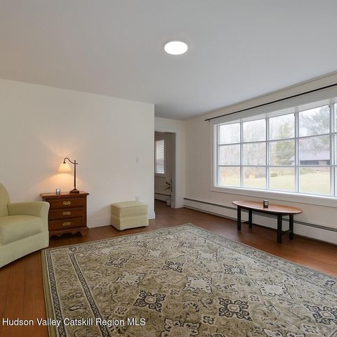 531 Old Post Road, New Paltz, NY 12561