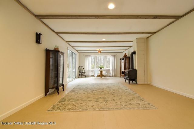 531 Old Post Road, New Paltz, NY 12561