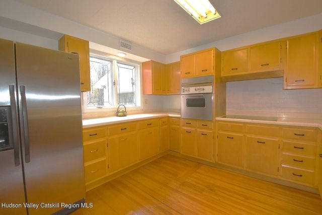 531 Old Post Road, New Paltz, NY 12561