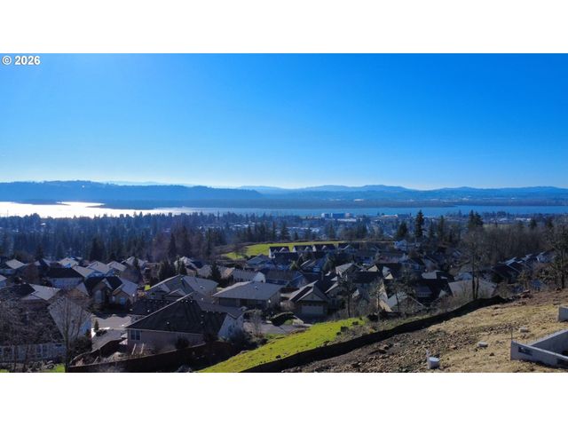 520 N Y St, Washougal, WA 98671