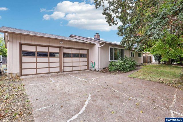 307 Atwater St N, Monmouth, OR 97361