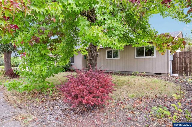 307 Atwater St N, Monmouth, OR 97361