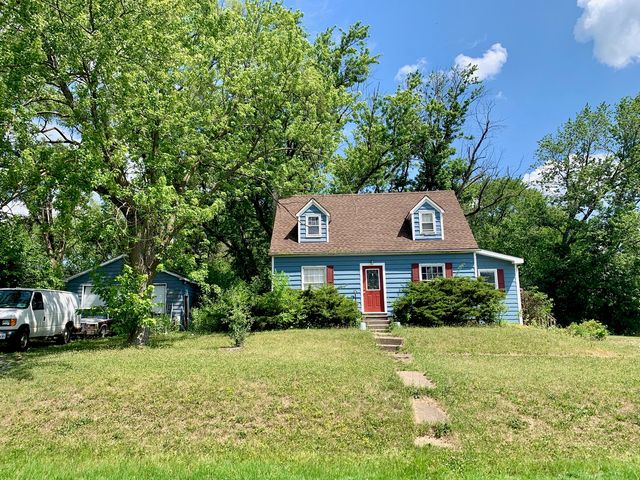 1068 N Coolidge Avenue, Palatine, IL 60067