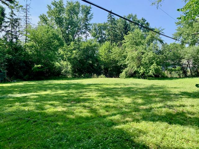 1068 N Coolidge Avenue, Palatine, IL 60067