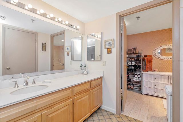 3301 BAYSHORE BOULEVARD 302E, Tampa, FL 33629