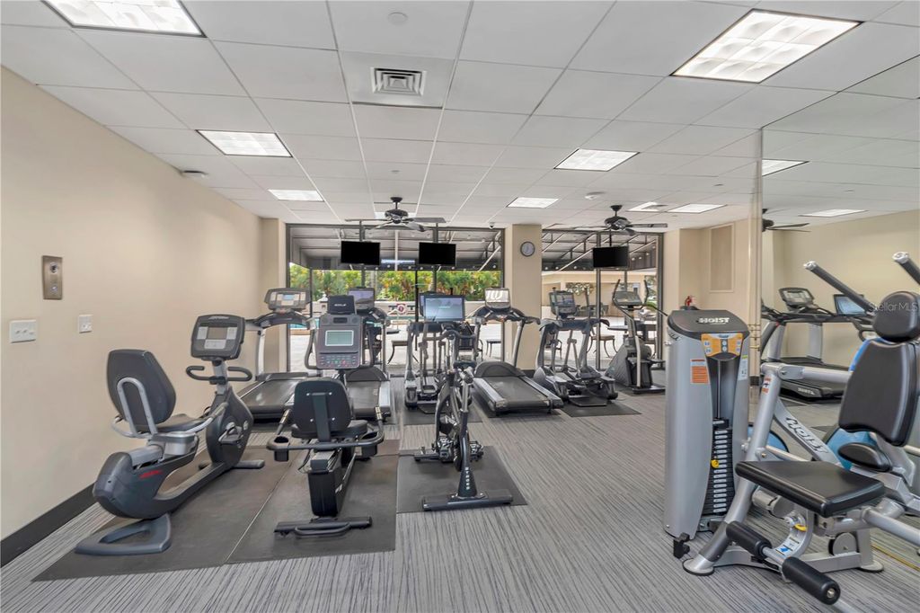 Image 29 of property listing at 3301 BAYSHORE BOULEVARD 302E, Tampa, FL 33629