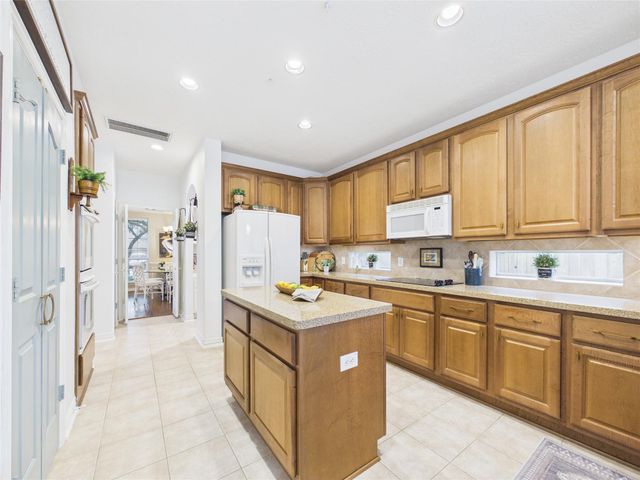 308 Shore Breeze Lane, League City, TX 77573