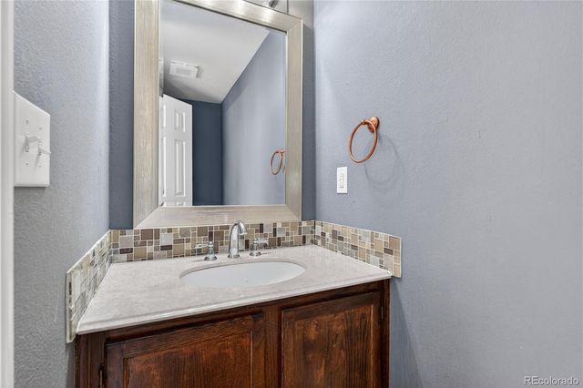 5066 S Genoa Street, Centennial, CO 80015