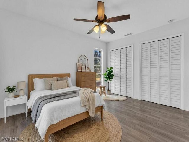 5620 Foxlake DR, North Fort Myers, FL 33917