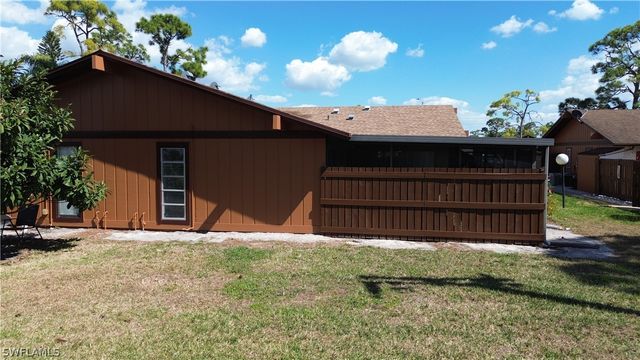 5620 Foxlake DR, North Fort Myers, FL 33917
