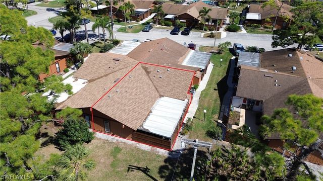 5620 Foxlake DR, North Fort Myers, FL 33917