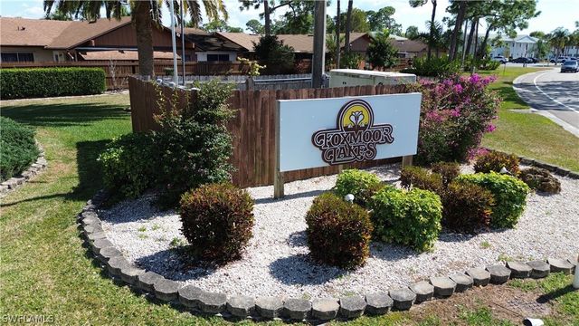 5620 Foxlake DR, North Fort Myers, FL 33917