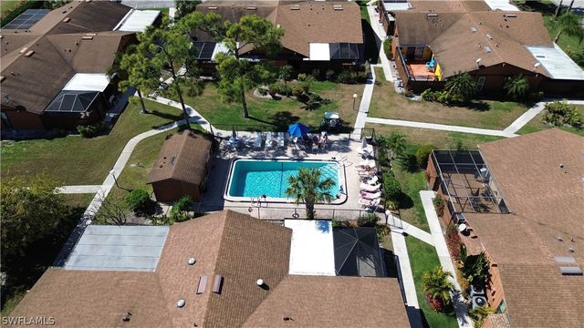 5620 Foxlake DR, North Fort Myers, FL 33917