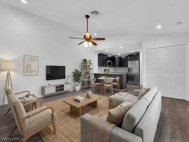 5620 Foxlake DR, North Fort Myers, FL 33917