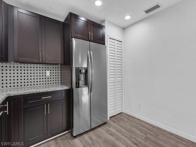 5620 Foxlake DR, North Fort Myers, FL 33917