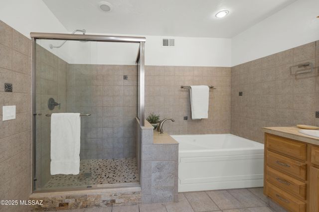 300 N Country Club Road, Tucson, AZ 85716