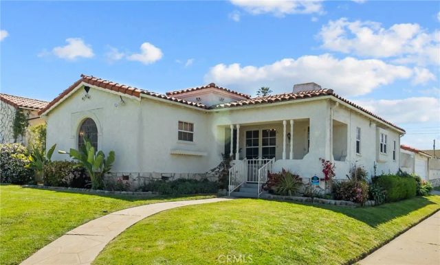 9101 La Salle, Los Angeles, CA 90047