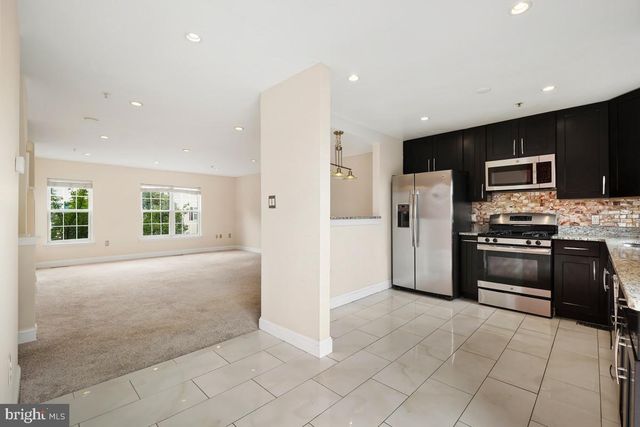 7017 MIGLIORI, District Heights, MD 20747