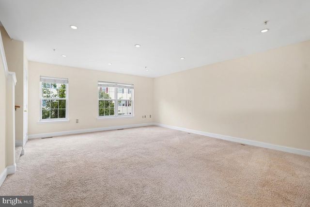 7017 MIGLIORI, District Heights, MD 20747