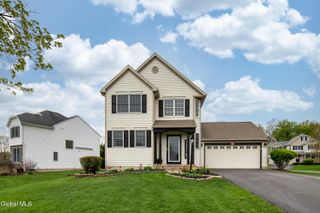 6 Hilltop Drive, Cohoes, NY 12047
