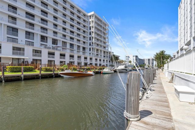 3100 NE 49th Street 503, Fort Lauderdale, FL 33308