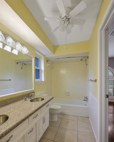9233 Middle Glen Drive, Dallas, TX 75243