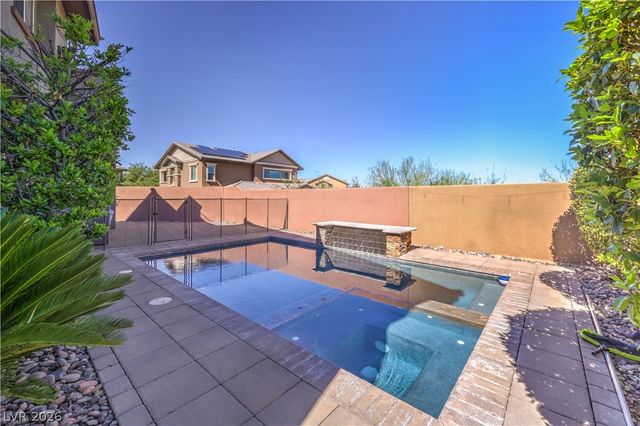10470 Dove Meadow Way, Las Vegas, NV 89135