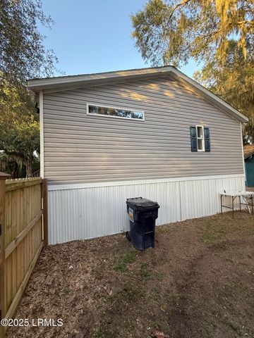 97 Oaks Plantation Road, St. Helena Island, SC 29920