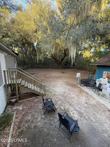 97 Oaks Plantation Road, St. Helena Island, SC 29920