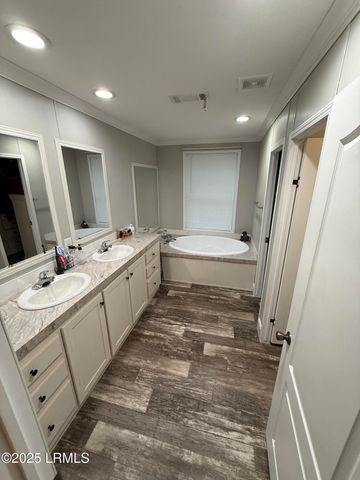 97 Oaks Plantation Road, St. Helena Island, SC 29920