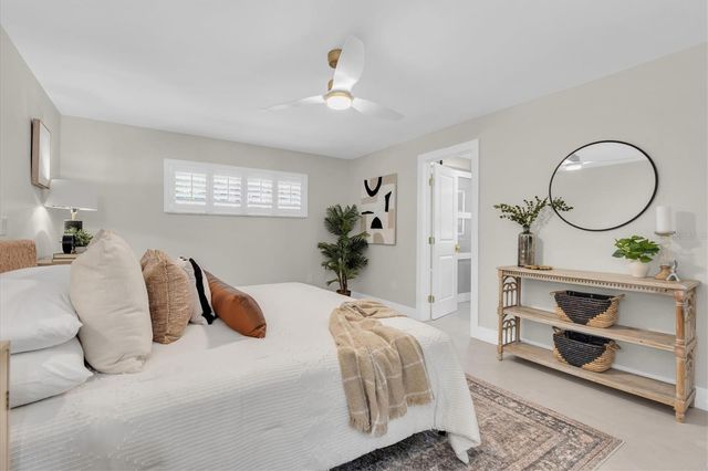 10100 PARADISE BOULEVARD, Treasure Island, FL 33706