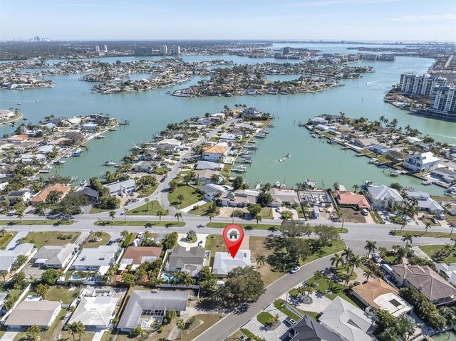 10100 PARADISE BOULEVARD, Treasure Island, FL 33706