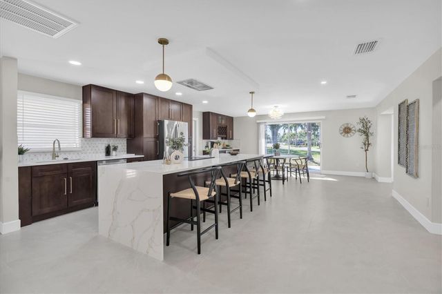 10100 PARADISE BOULEVARD, Treasure Island, FL 33706