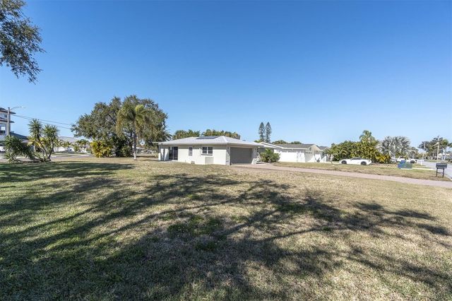 10100 PARADISE BOULEVARD, Treasure Island, FL 33706