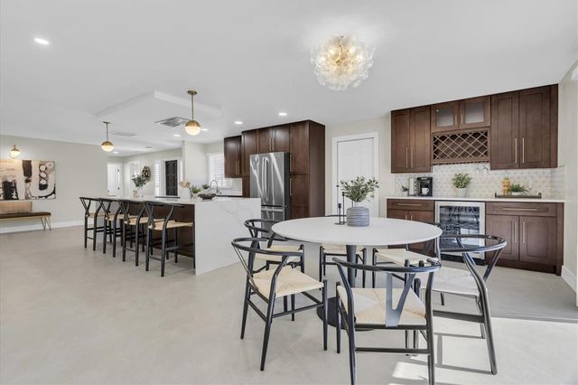 10100 PARADISE BOULEVARD, Treasure Island, FL 33706