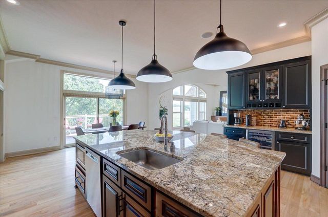 5732 Tuscany Lane, Waunakee, WI 53597