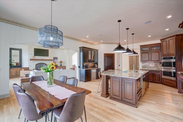 5732 Tuscany Lane, Waunakee, WI 53597