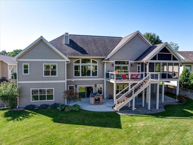 5732 Tuscany Lane, Waunakee, WI 53597