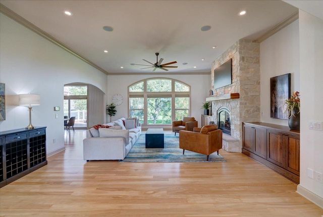 5732 Tuscany Lane, Waunakee, WI 53597