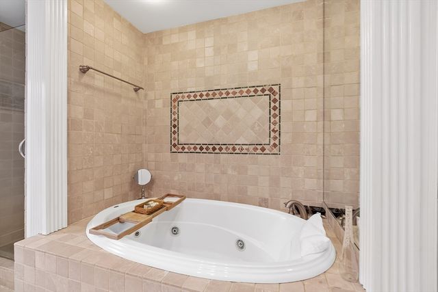 233 Rice Rd, Wayland, MA 01778